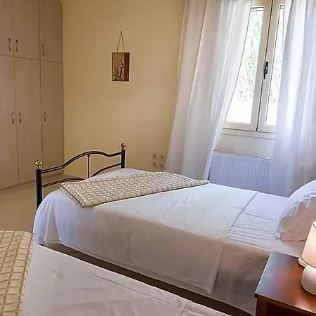 Monambeles Hotel 4*