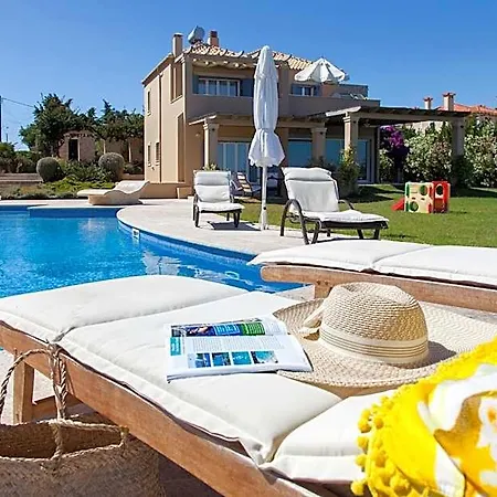 Hotel Monambeles 4*